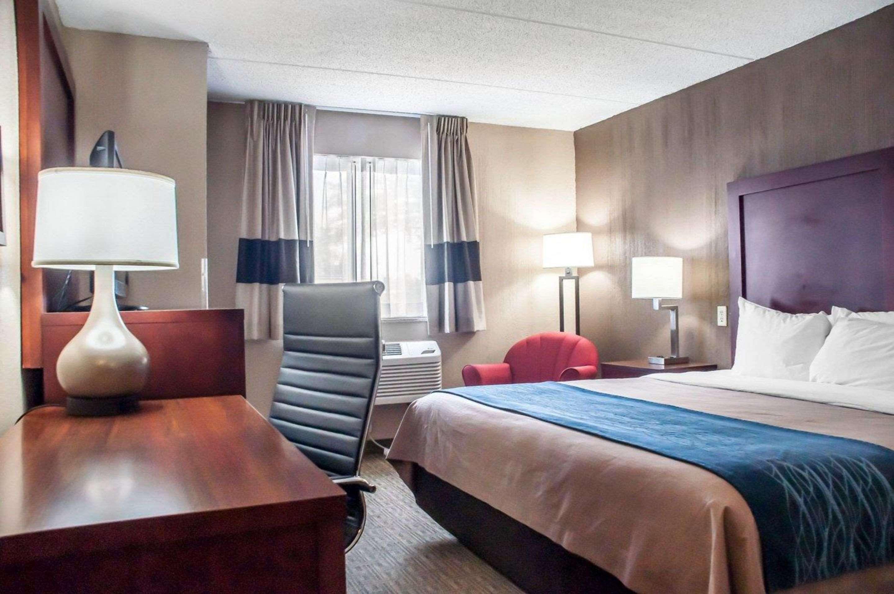 Comfort Inn University Amherst Extérieur photo