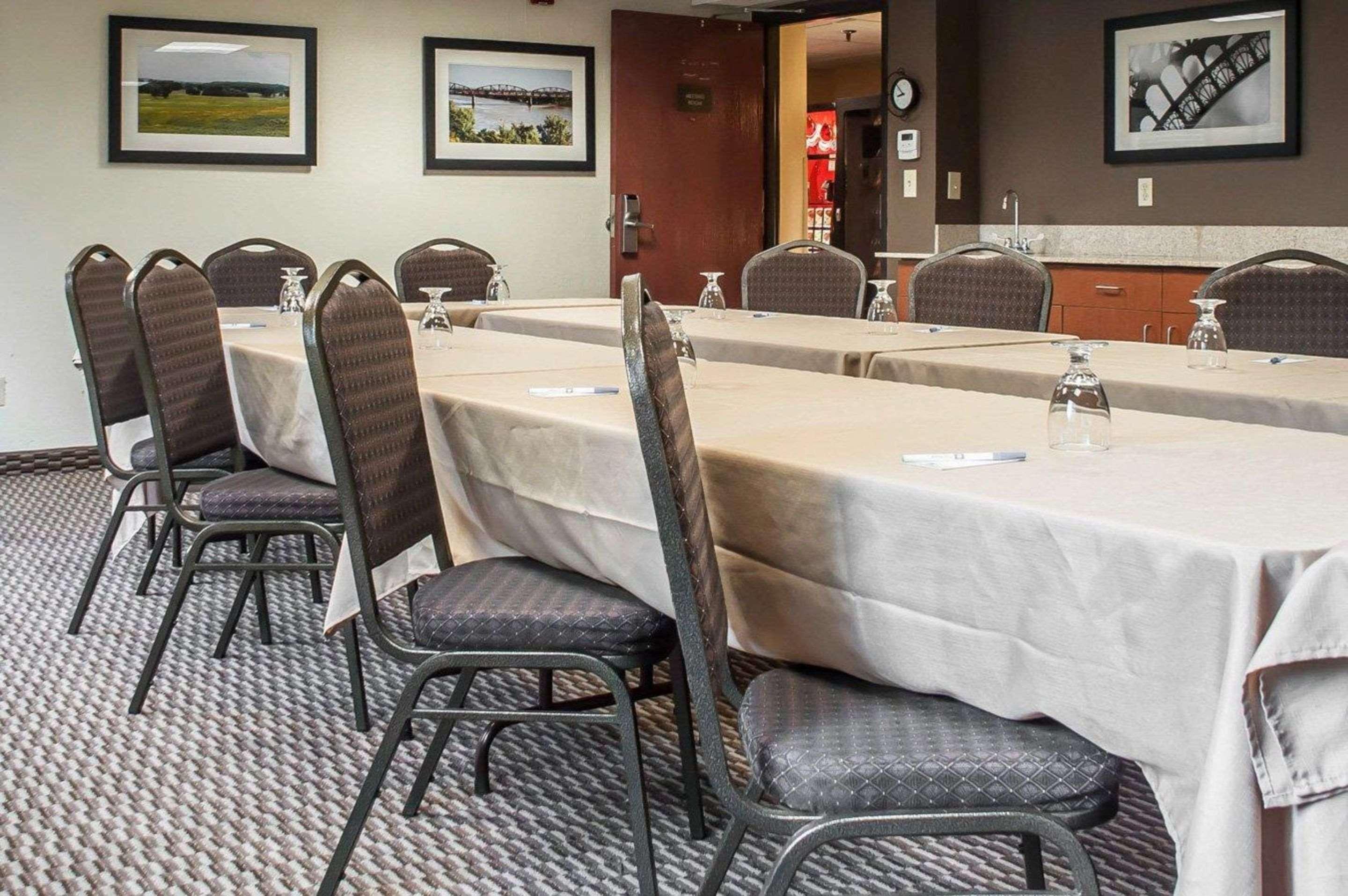 Comfort Inn University Amherst Extérieur photo
