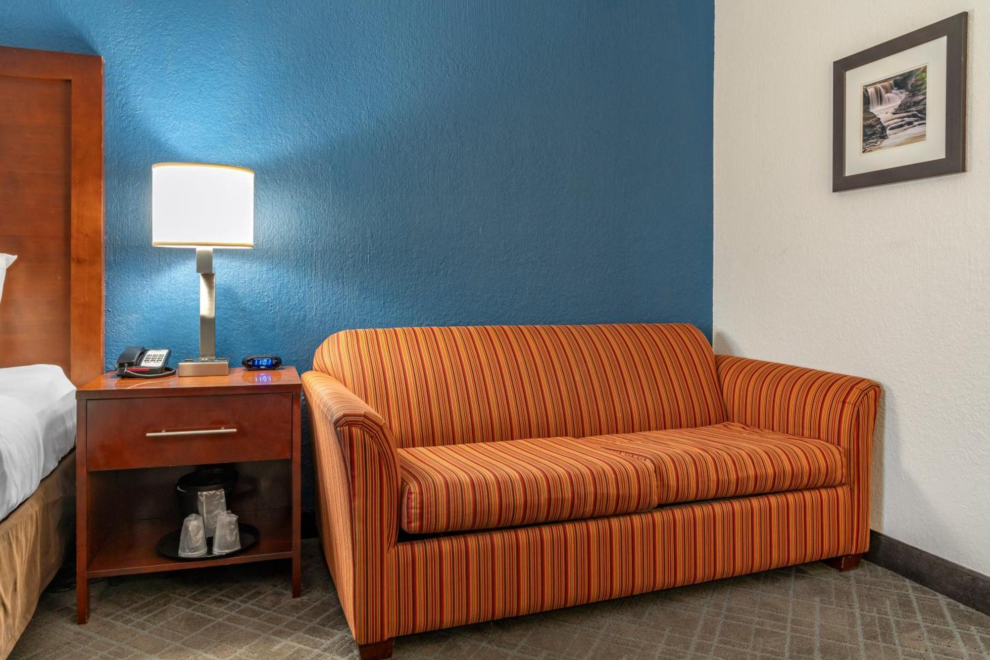 Comfort Inn University Amherst Extérieur photo